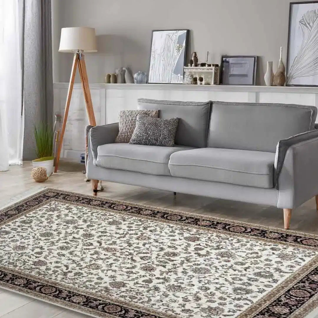 Minyatur Garden Ivory Boteh Rug