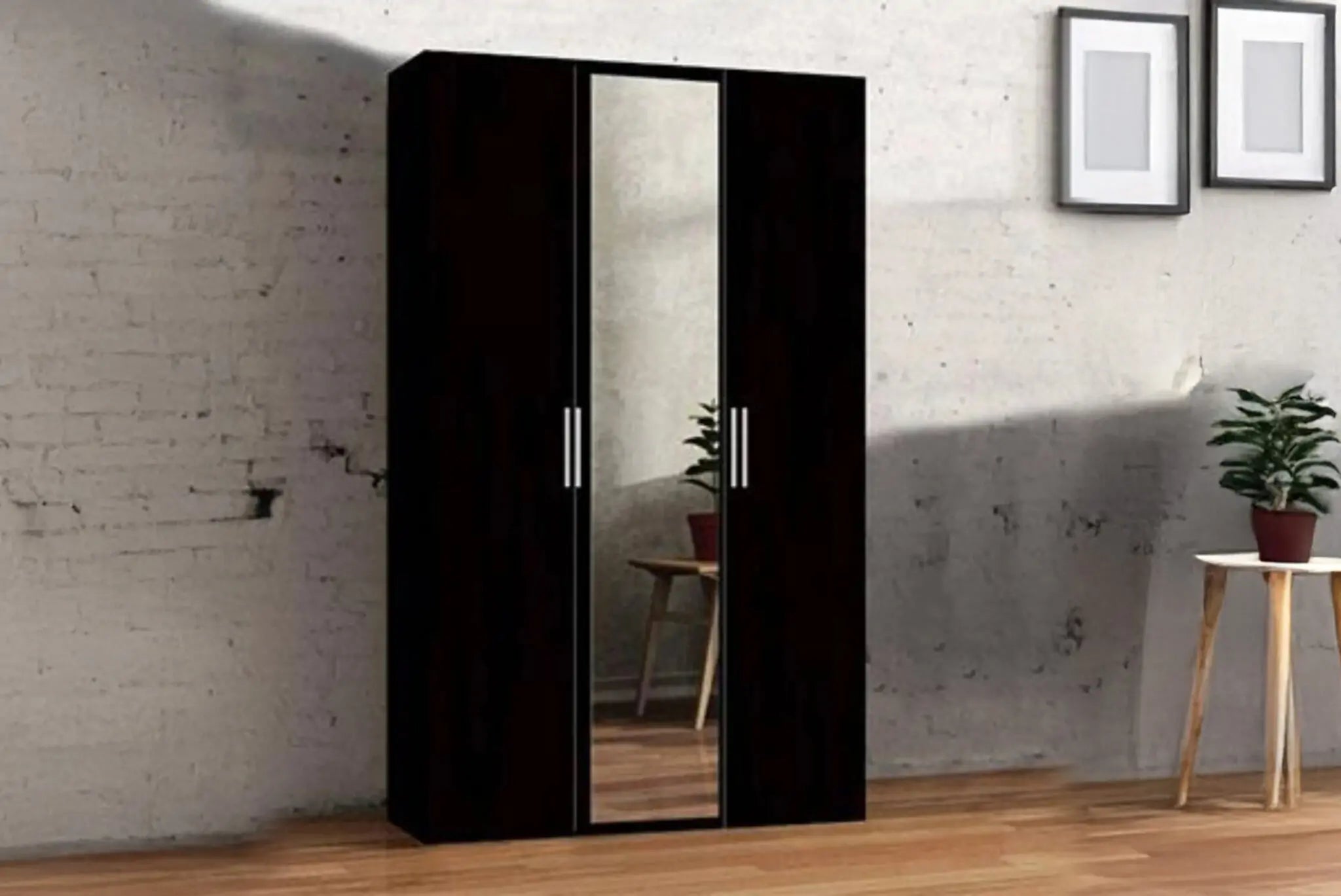 Bobby 3 Door Wardrobe