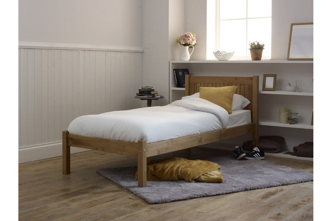 Capricorn Bed