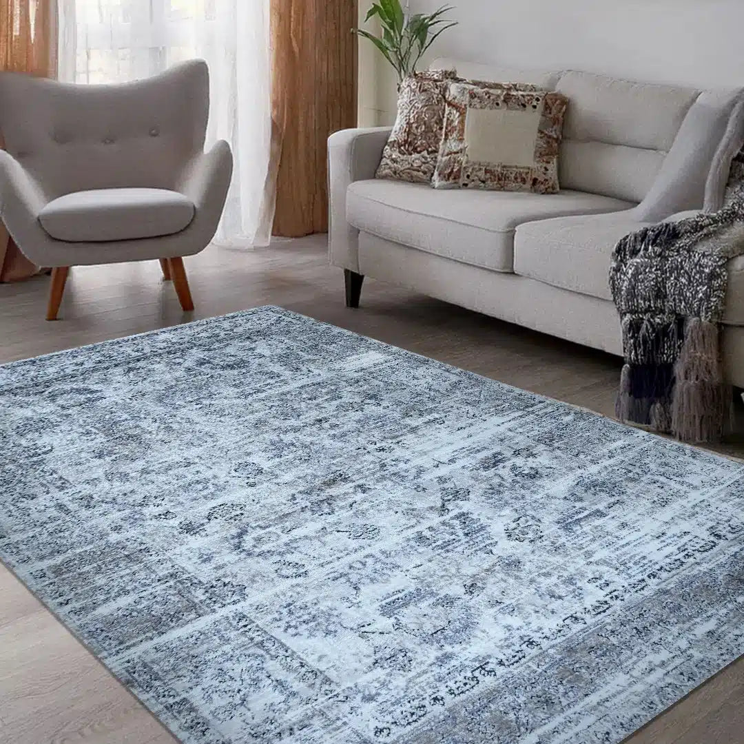 Lorenz White Grey Distressed Vintage Rug | B052A