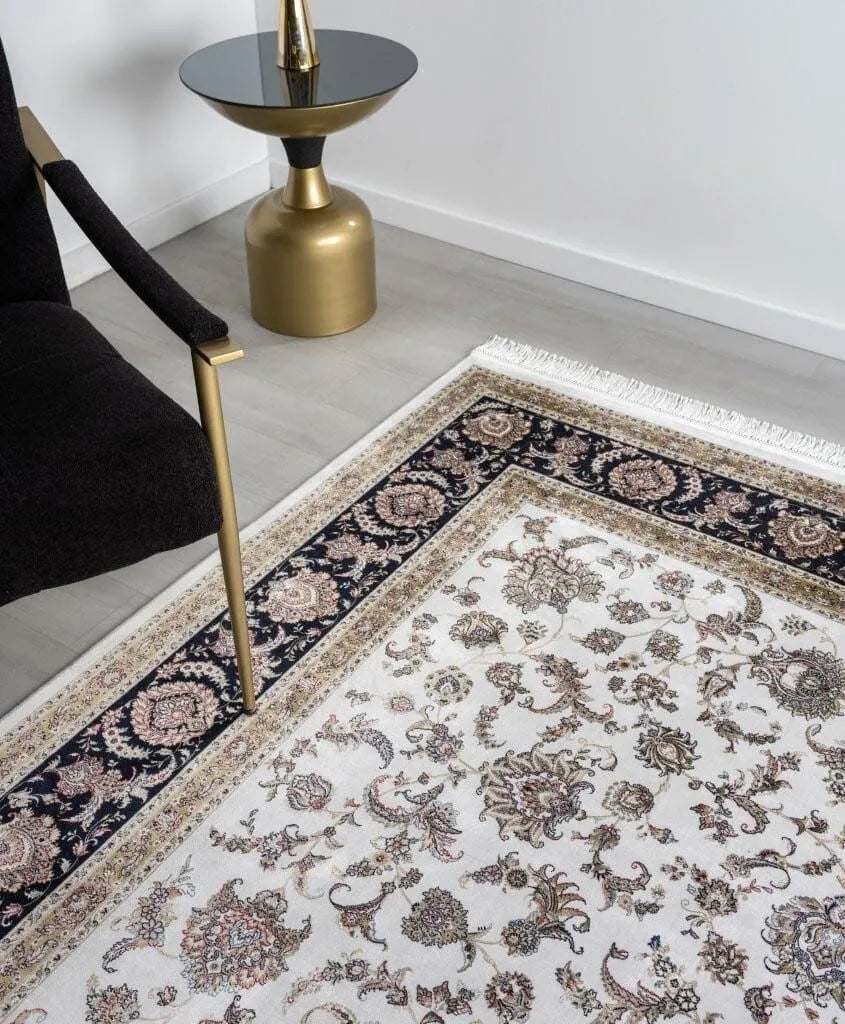 Minyatur Garden Ivory Boteh Rug