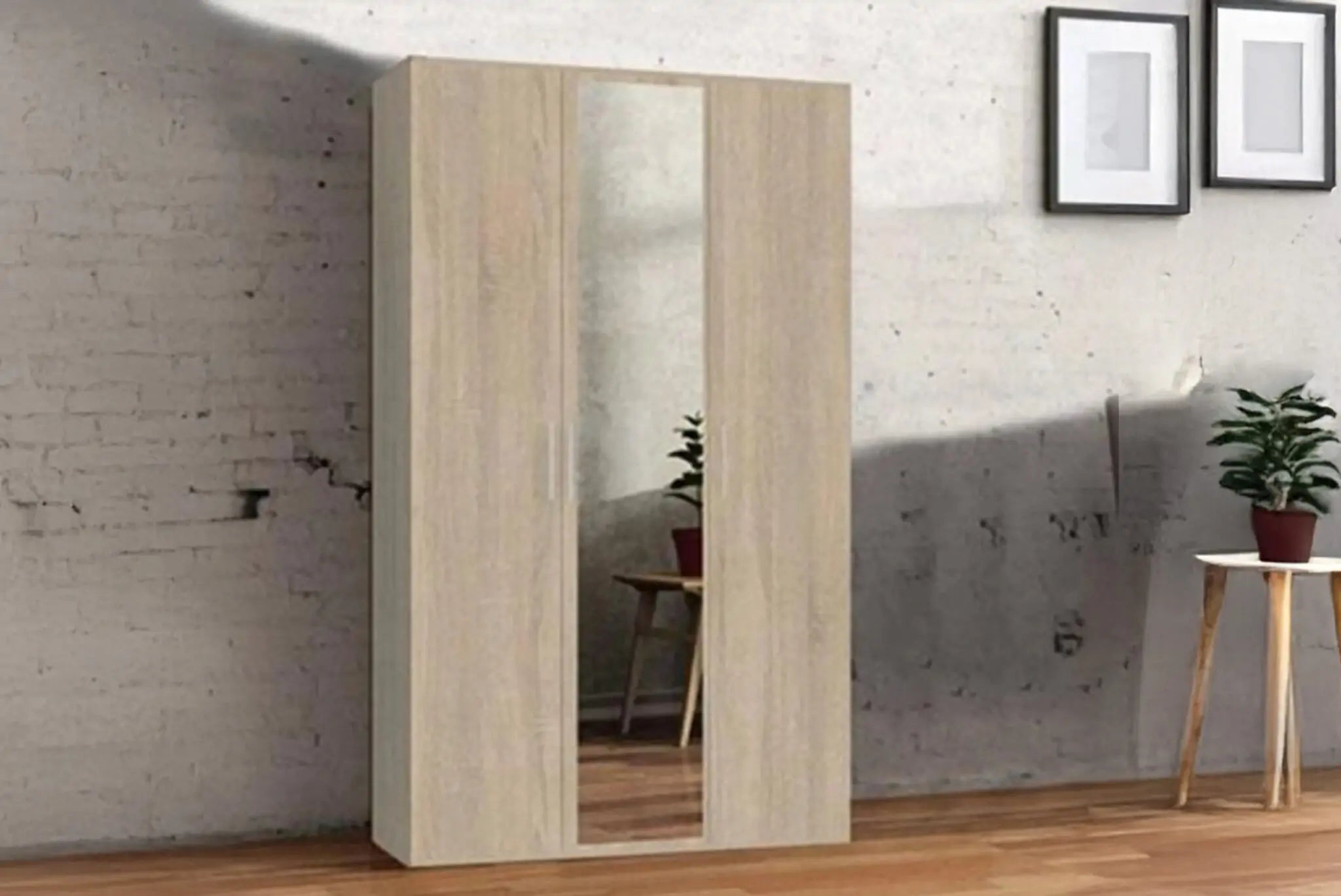 Bobby 3 Door Wardrobe
